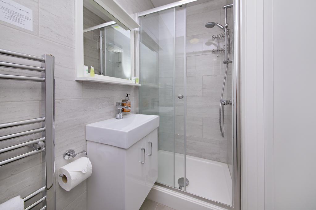 Imperial Guest House Ltd. Hounslow Phòng bức ảnh